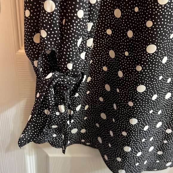 Top - Picture 4 of 5